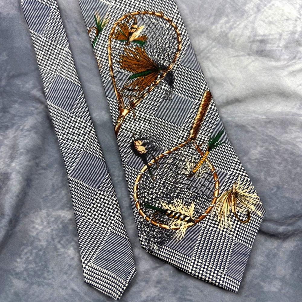 Outdoor‎ Life Mens Silk Tie Fly Fishing Lure Net Grey Plaid Hand Finished USA